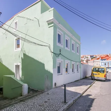 Cruzeiro Charm Apartment Lisbon